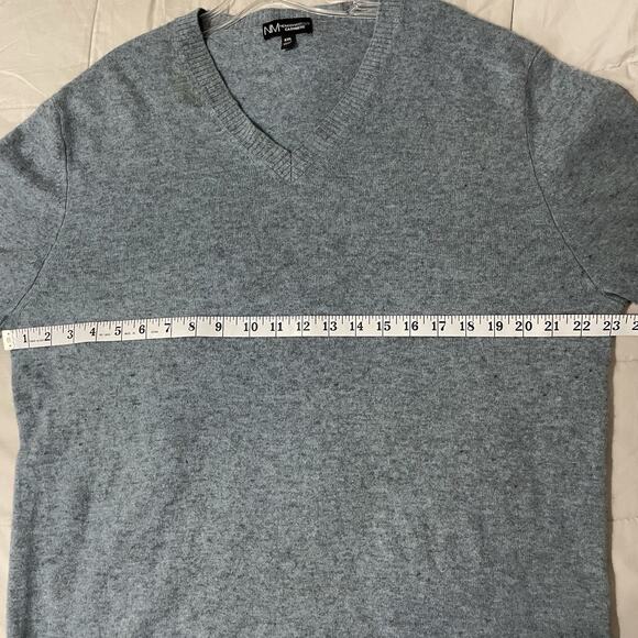 Neiman Marcus Sweater Mens XXL Blue 100% Cashmere V Neck Preppy STAIN Cutter - Picture 4 of 8
